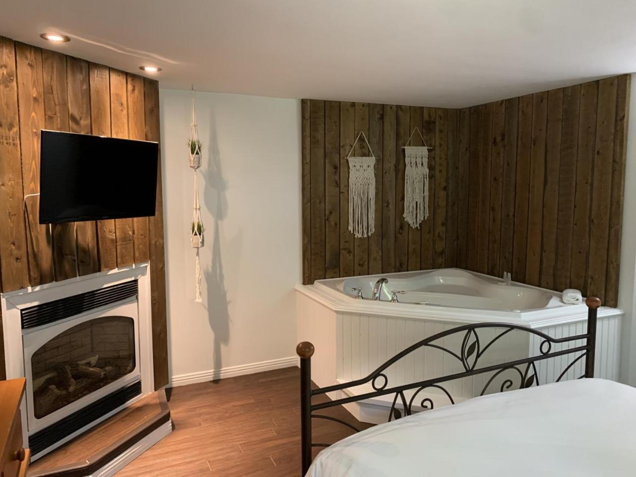 Villa Domaine des Montagnais à Notre-Dame-Des-Bois Extérieur photo