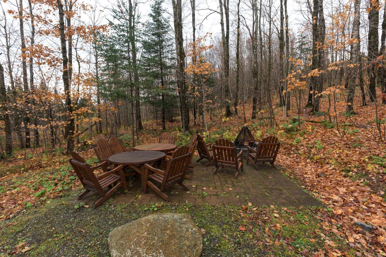 Villa Domaine des Montagnais à Notre-Dame-Des-Bois Extérieur photo